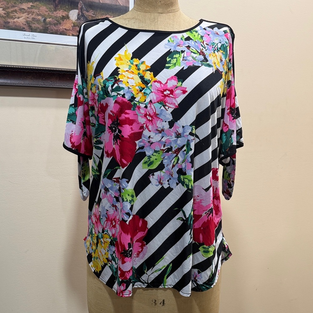 Nygard Floral Striped Women's Top